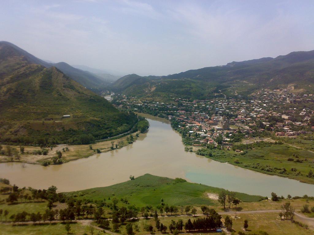 Guesthouse Dariali Mtsʼkhetʼa Bagian luar foto